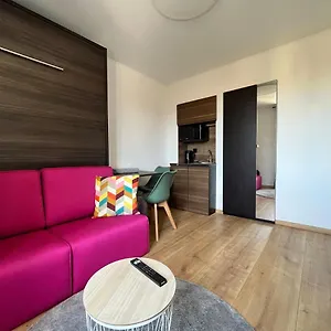 De La Petrusse Апартаменты