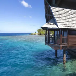 https://oa-oa-lodge.frenchpolynesia-hotels.com